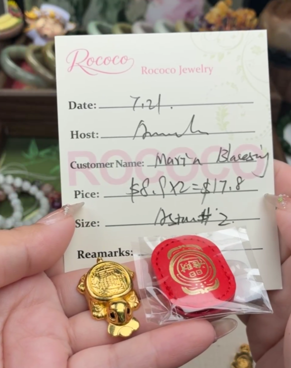 Maria Blaesing Special Link from Rococo Jewelry