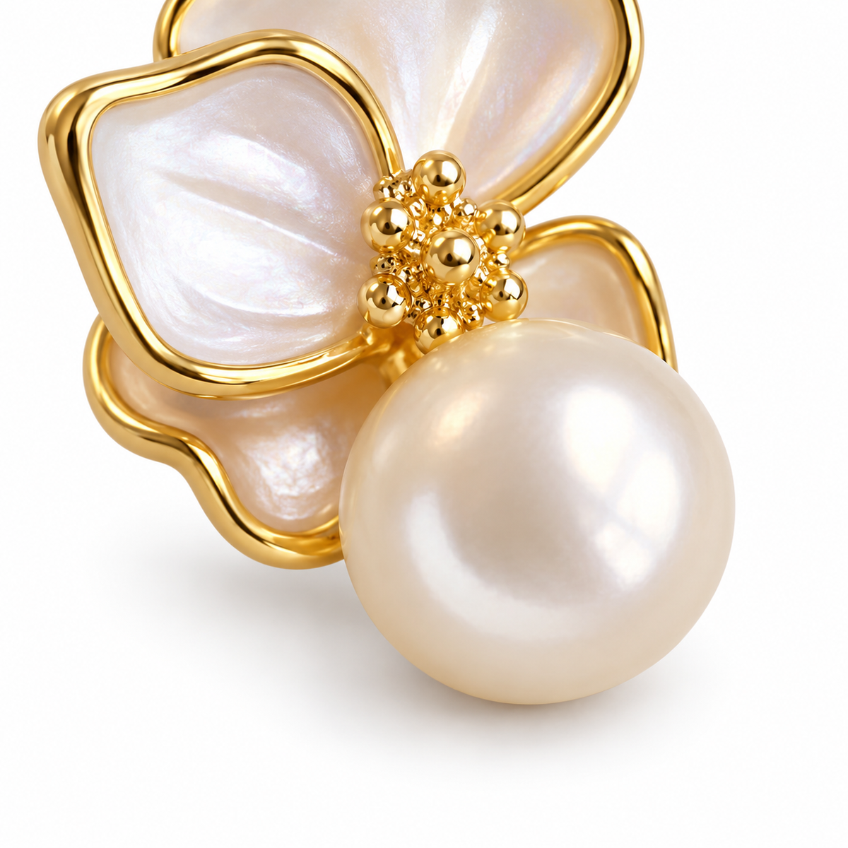 Butterfly Pearl Stud Earrings - close detail