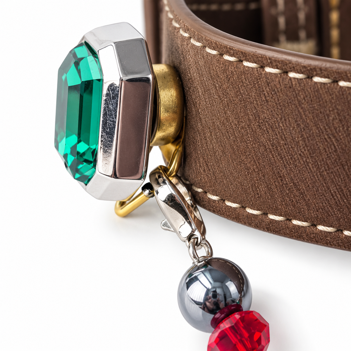 Green Scarlet Facet Beaded Pet Collar - decorative accent and clasp detail