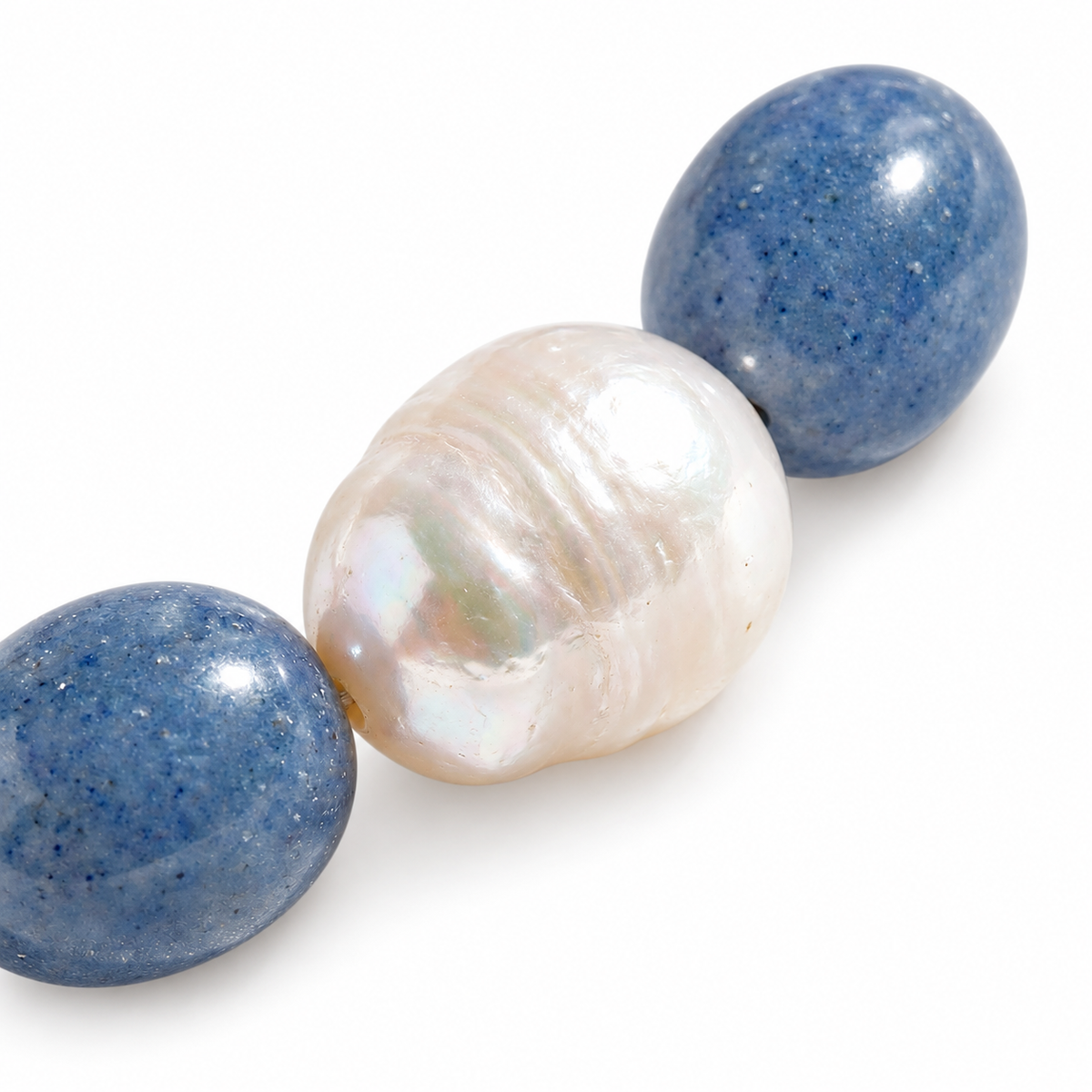 Blue Aventurine and Freshwater Pearl Adjustable Bracelet — pearl and blue bead detail