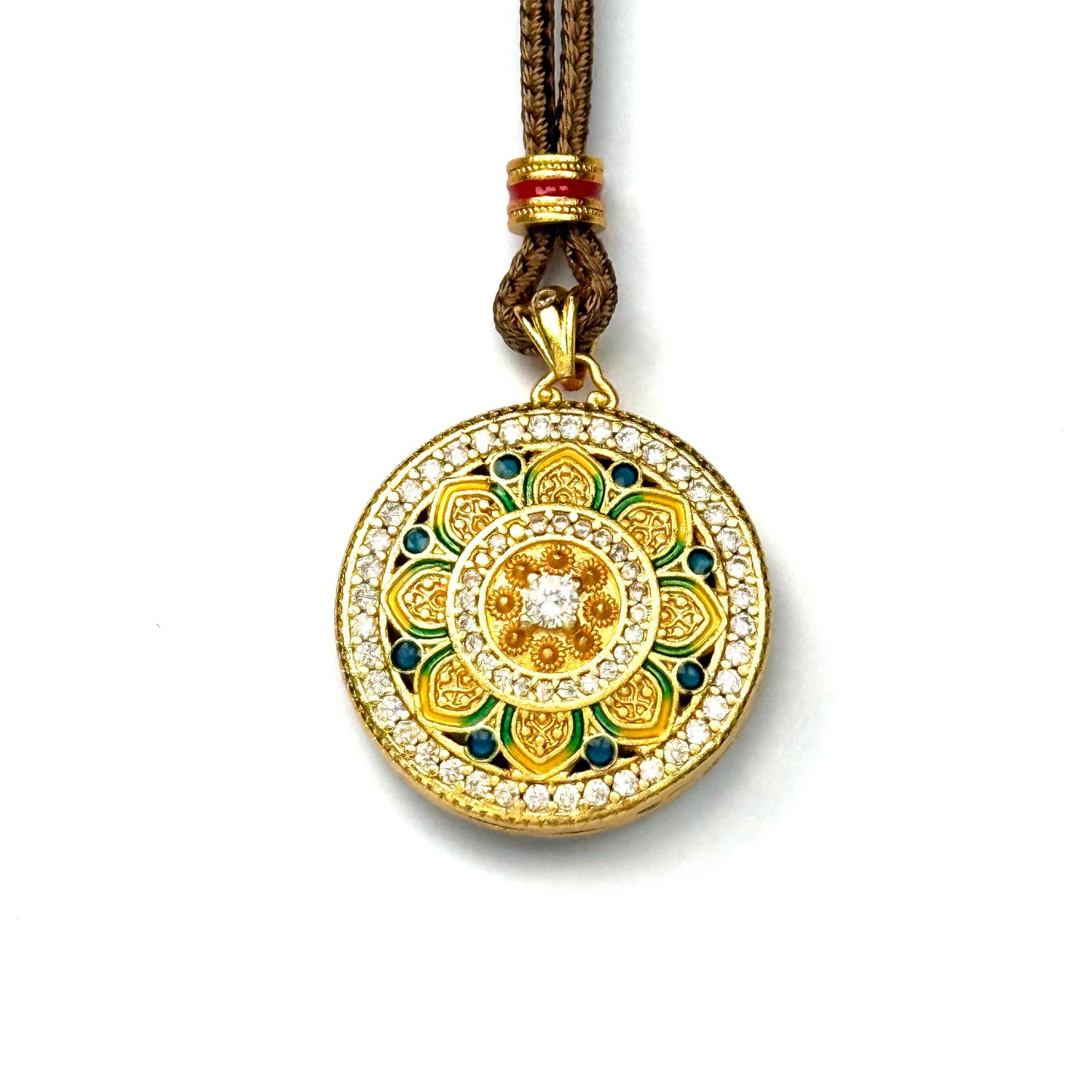A crisp front view of an authentic sand gold Hulu gourd pendant showcasing fine imperial filigree openwork and an embossed Chinese "Fu" blessing glyph on a white background.