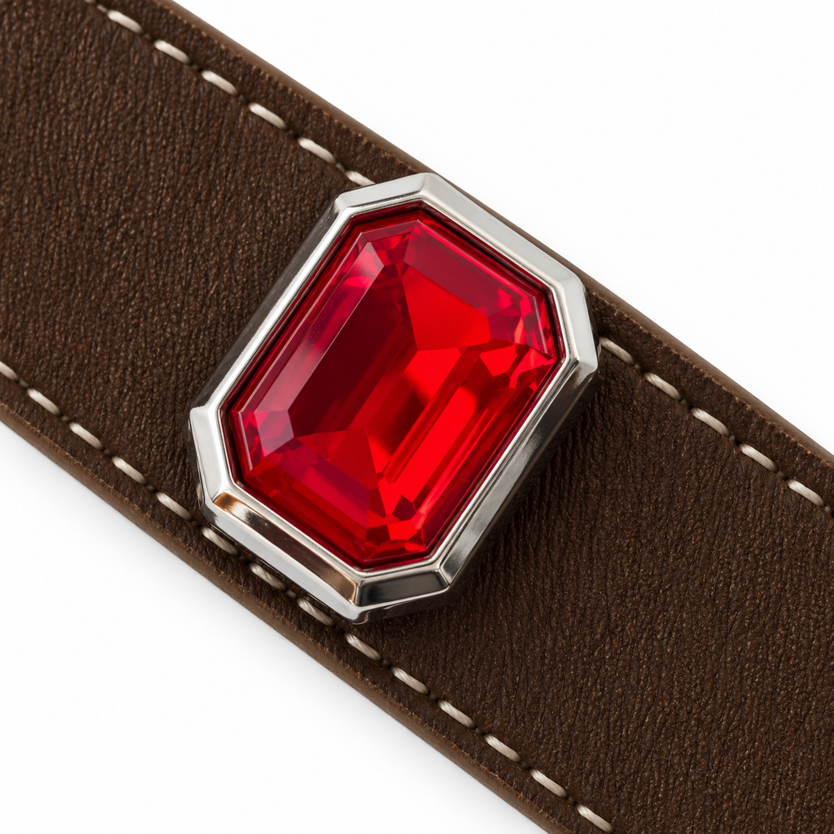 Scarlet Champagne Crest Beaded Pet Collar - central decorative accent detail